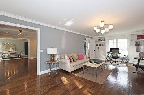 94 Spectacle Ln, Ridgefield CT 06877-5715 exterior