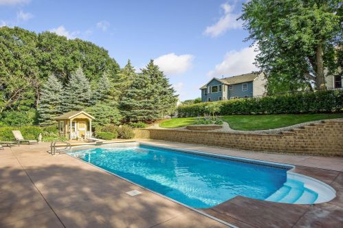 13830 Elkhart Rd, Saint Paul MN 55124-9248 exterior