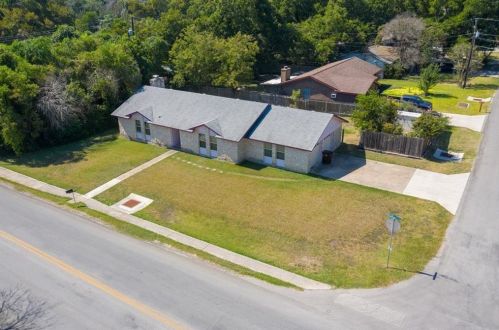 9507 Braeburn Gln, Austin, TX 78729-2708