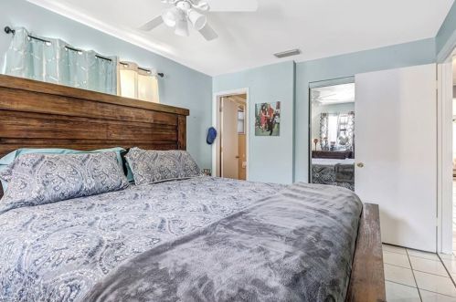 5278 Floridan Ave, Naples FL 34113-7896 exterior