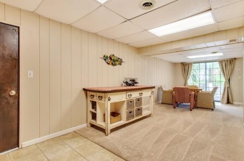 1505 Candlewood Dr, Pittsburgh PA 15241-2907 exterior