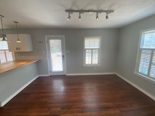 607 Elizabeth St, Austin TX  78704-2333 exterior