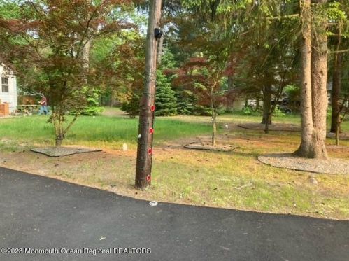 603 Veterans Hwy, Jackson Twp NJ  08527-3730 exterior