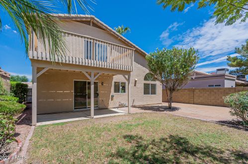 12226 45th St, Phoenix AZ 85050-8561 exterior