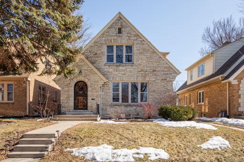 2630 67th St, Milwaukee WI 53213-1445 exterior