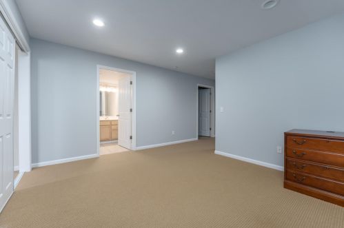 4715 Geneva Ave, Kalamazoo MI  49024-3031 exterior