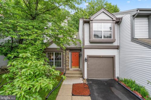 1633 Hugo Cir, Silver Spring MD 20906-5922 exterior