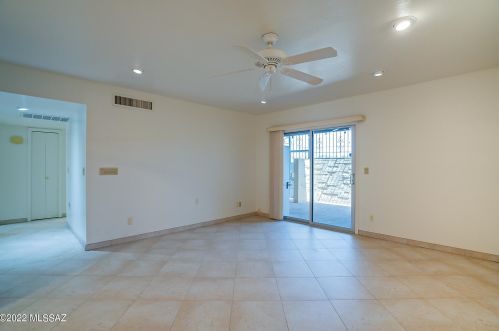 5229 Alta Vis St, Tucson AZ 85716-2138 exterior