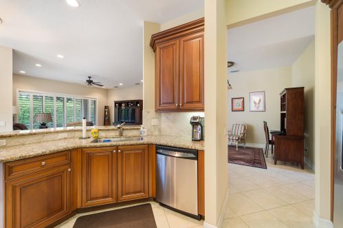 10582 Conway Trl, Boynton Beach FL 33437-3979 exterior