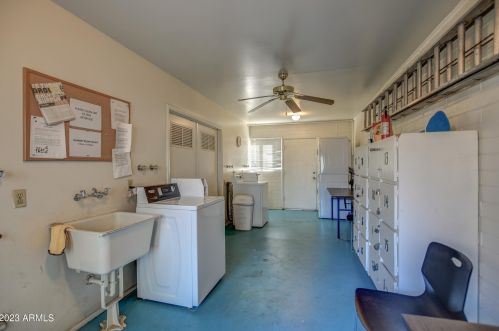 520 Clarendon Ave, Phoenix AZ 85013-3412 exterior