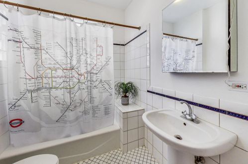 1240 Wolcott Ave, Chicago IL 60622-3883 exterior