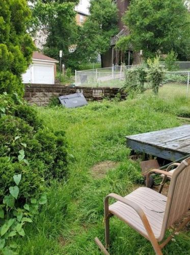 107 Lenox Ave, Pittsburgh PA 15221-4318 exterior