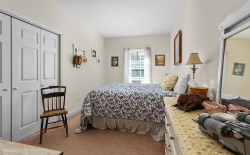 19 Violette Ln, Seabrook NH 03874-4557 exterior