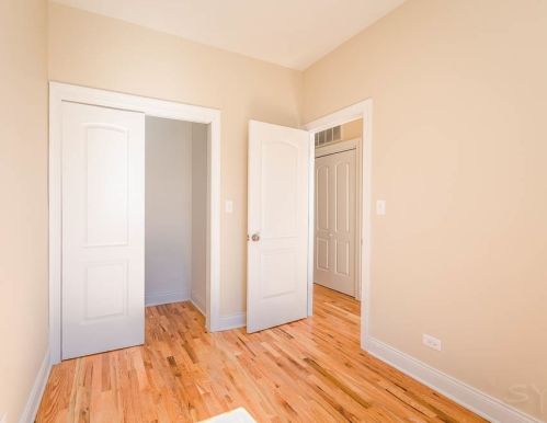 1630 Cermak Rd, Chicago IL 60623-2902 exterior