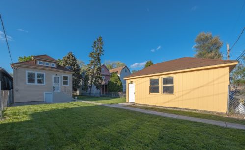 715 92nd St, Chicago IL  60619-7603 exterior