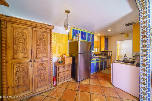 4002 Calle De Jardin, Tucson AZ 85711-3411 exterior