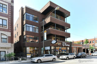 2852 Halsted St, Chicago IL  60657-5151 exterior