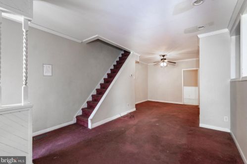 333 Jackson St, Philadelphia PA 19148-3308 exterior