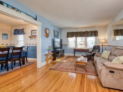 30 Havelock Rd, Worcester MA 01602-2543 exterior