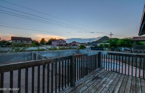 3413 Calle De Ln Bajada, Tucson AZ 85746-8341 exterior