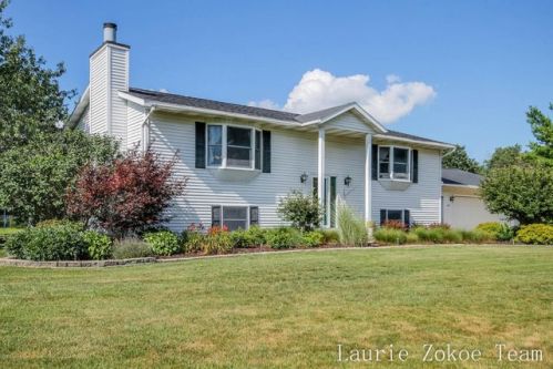 657 Spring St, Coppersville, MI 49404-1049