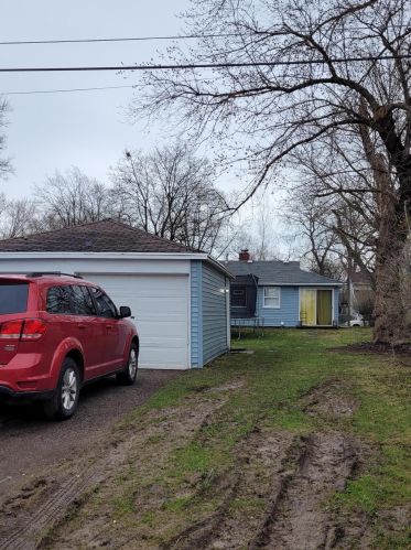 6067 39, Milwaukee WI 53221-4539 exterior