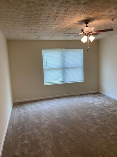 5301 Fairington Club Dr, Lithonia, GA 30038-5667