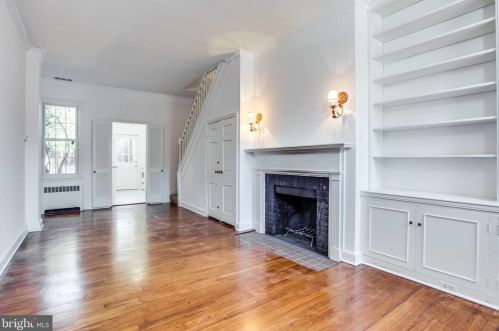 1347 28th St, Washington DC  20007-3101 exterior