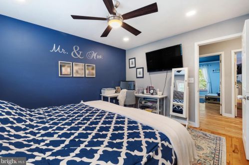 636 Bunch Ave, Glen Burnie MD 21060-6940 exterior