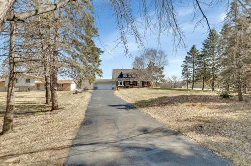 3106 Riviera Rd, Sartell MN 56377-9757 exterior