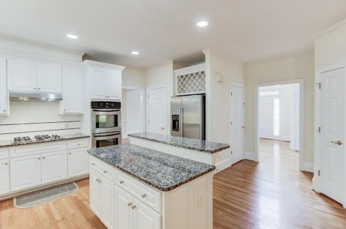 4012 Leprechan Way, Duluth GA 30097-8151 exterior