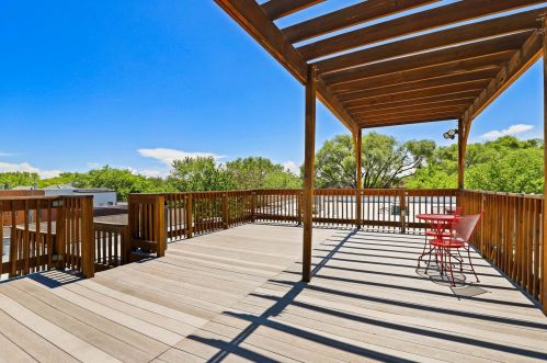 1622 Grace St, Chicago IL  60613-2779 exterior