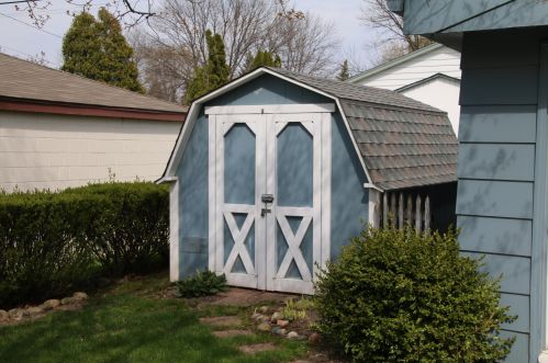 2474 94, Milwaukee WI 53224-5238 exterior