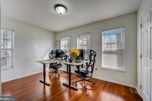 1930 Franklin St, Philadelphia PA 19122-1308 exterior