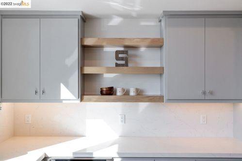 636 Kains, Berkeley CA 94706-1219 exterior