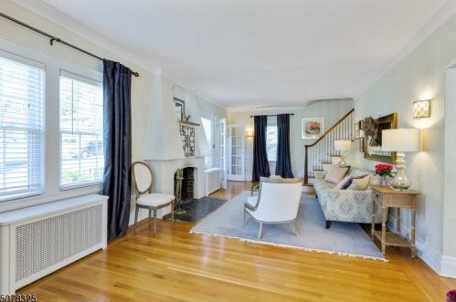 27 New England Rd, Maplewood NJ 07040-1057 exterior