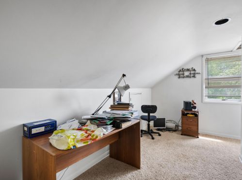 1325 16 St, Manitowoc WI 54220-5611 exterior