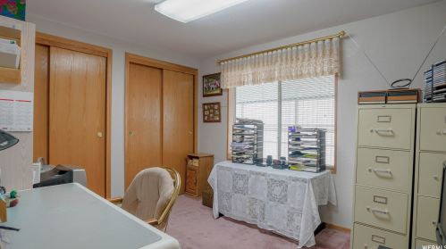 178 Alta Vw Way, Sandy UT 84070-3258 exterior