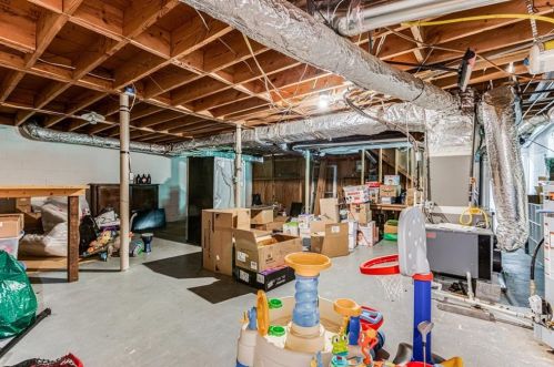 7105 Brandon Mill Rd, Atlanta GA  30328-1922 exterior