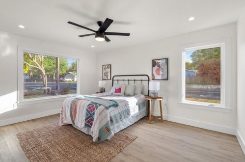 5006 Buffalo Pass, Austin TX 78745-2832 exterior