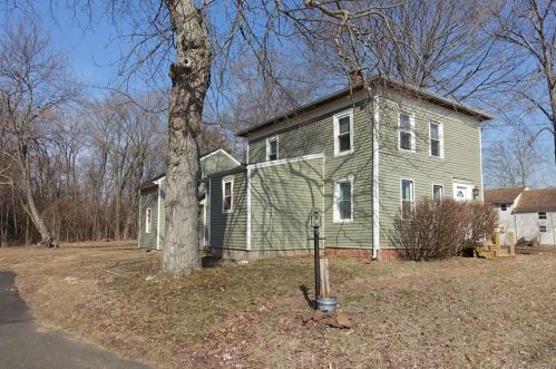 278 Hayden Station Rd, Windsor, CT 06095-1413