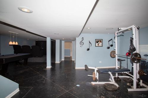 511 Berwick Blvd, Waukegan IL 60085-3409 exterior