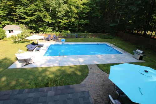 25 Poor Richards Dr, Concord NH 03304-3505 exterior