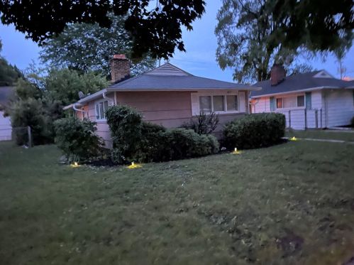 6032 39, Milwaukee WI 53221-4539 exterior