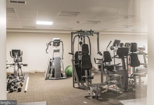 7915 Eastern Ave, Silver Spring MD  20910-4830 exterior