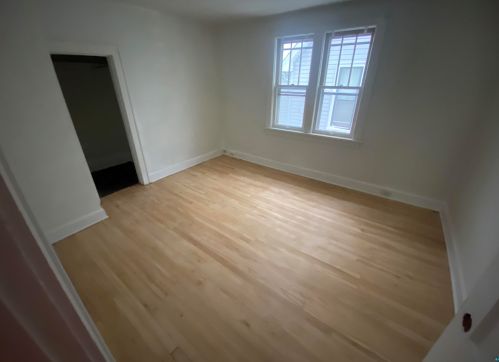 903 4 St, Duluth MN 55805-1730 exterior