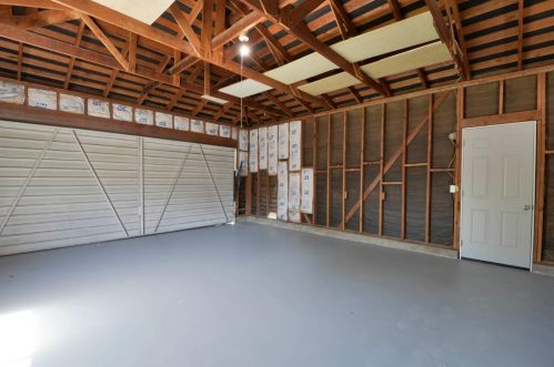 2021 Rochelle Ave, Turlock CA  95382-1666 exterior