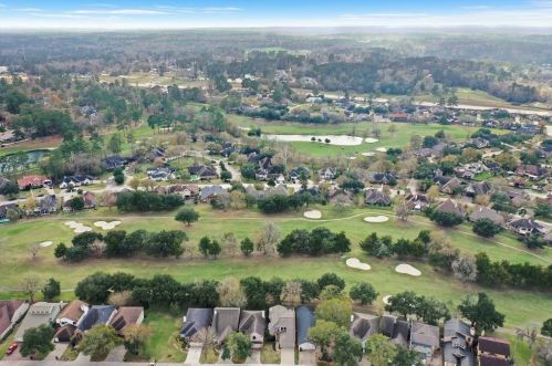 160 April Cv, Montgomery TX 77356-8818 exterior