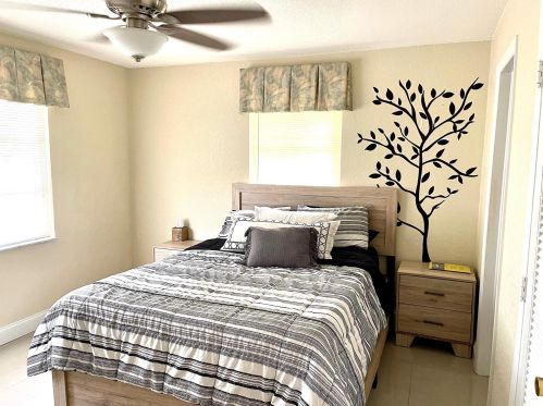 1103 3 Ave, Boynton Beach FL 33426-4664 exterior