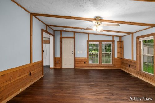 16308 27 St, Gobles MI 49055-9214 exterior